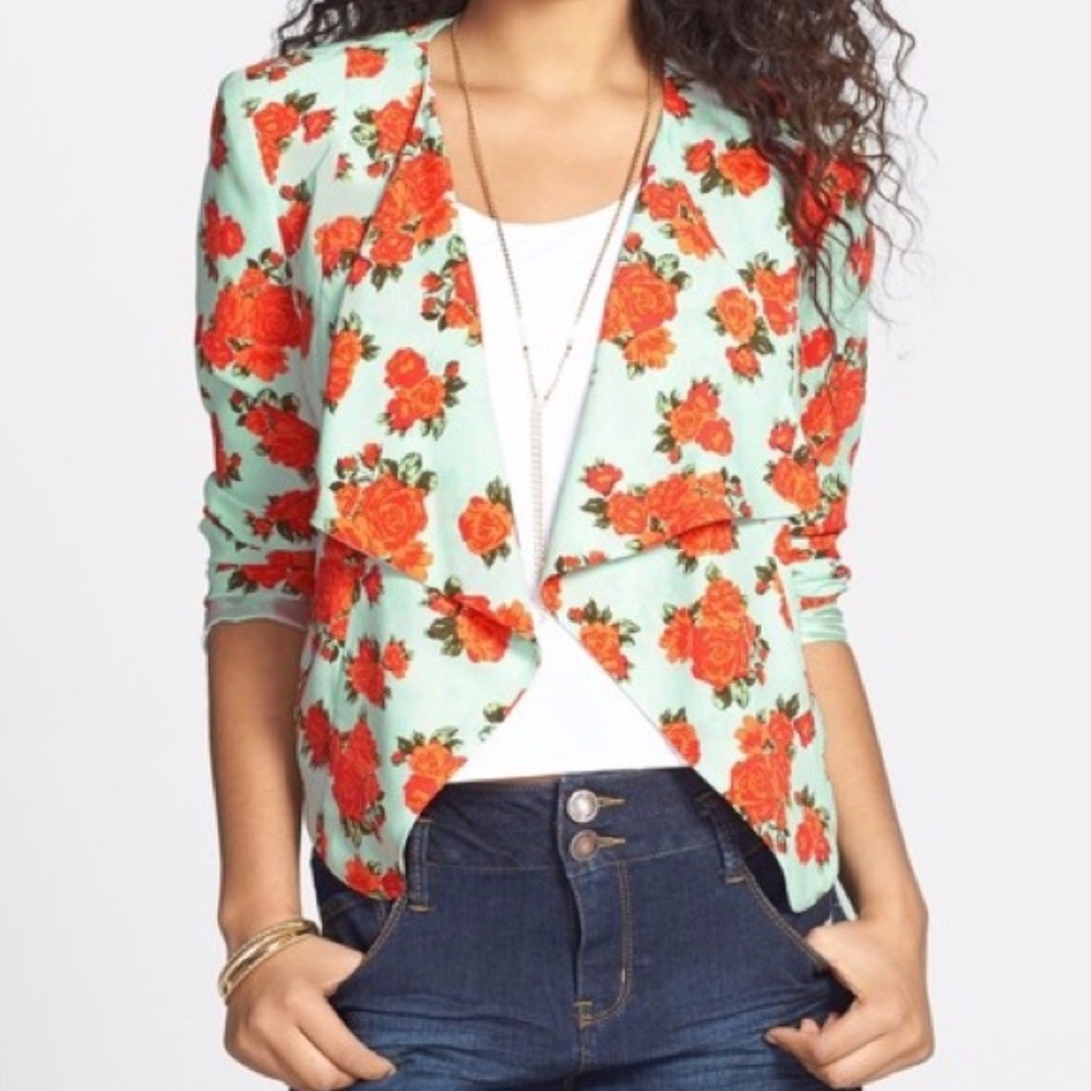 BCNU by Nordstrom Semi Cropped Floral Blazer Womens S Going Out Boho Preppy